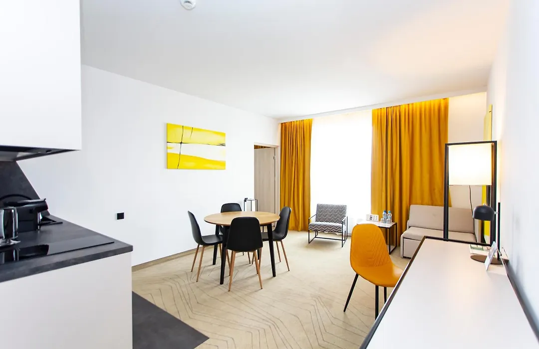 Arche Hotel Krakowska-1